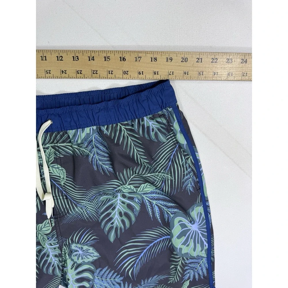 Fair Harbor Swim Trunks Men's 3XL Lined Shorts 8” Inseam Vacation Green Floral